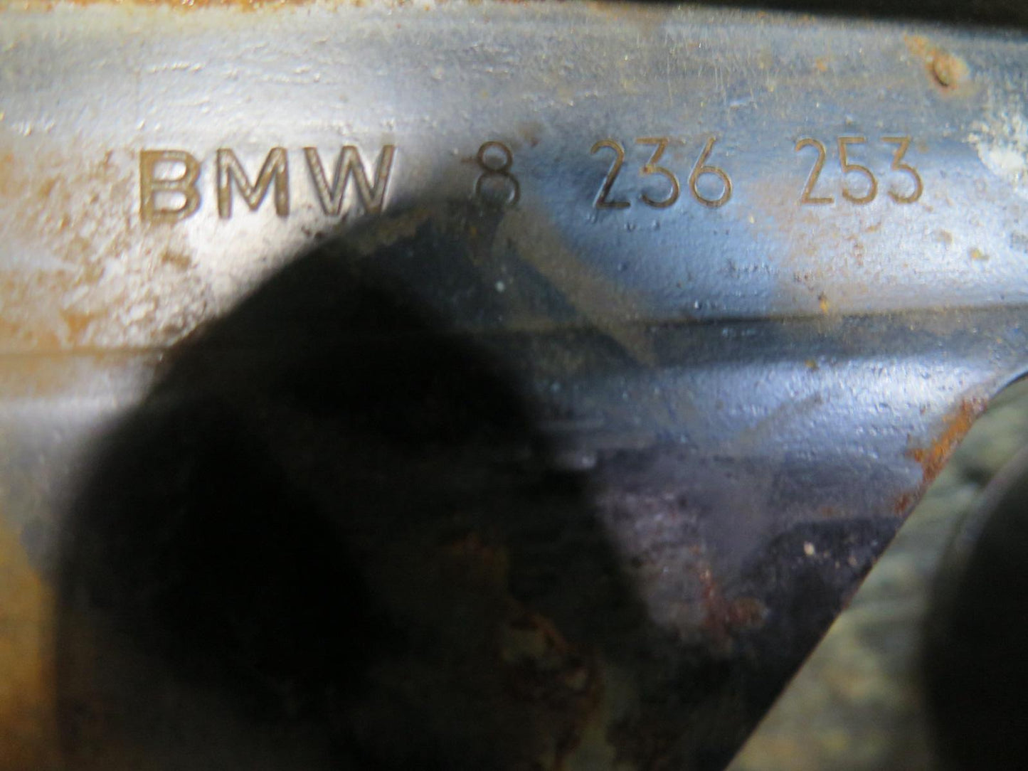 2001-2006 BMW E46 M3 Convertible Battery Tray Vibration Absorber Bracket 8236253