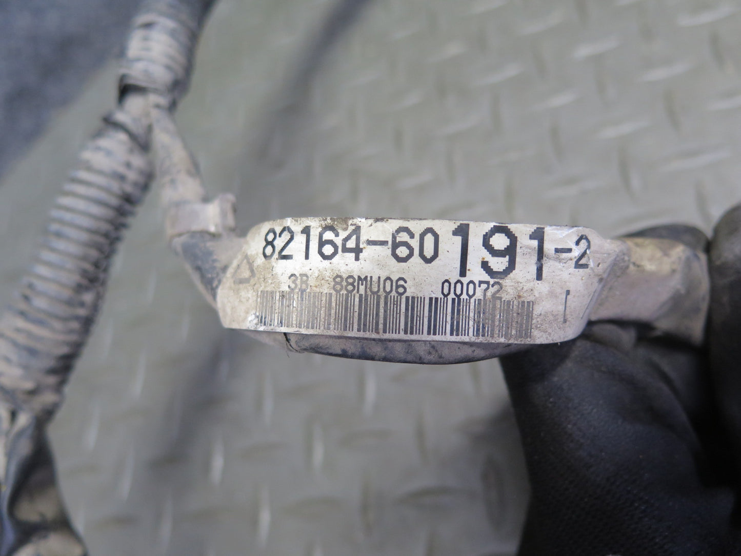 2003-2007 Lexus UZJ100L LX470 Frame Wire Wiring Harness 82164-60191