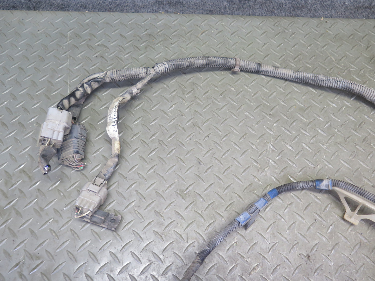 2003-2007 Lexus UZJ100L LX470 Frame Wire Wiring Harness 82164-60191