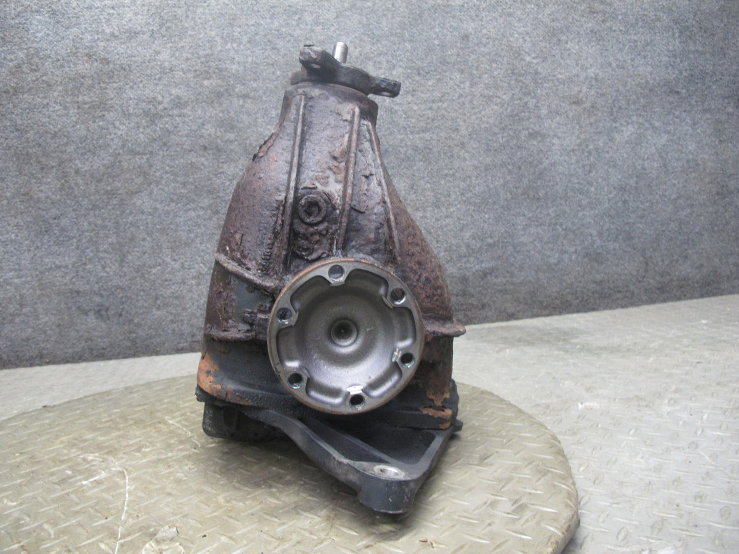 99-02 Mercedes R129 SL500 Rear Axle Differential Carrier 2.65 Ratio OEM