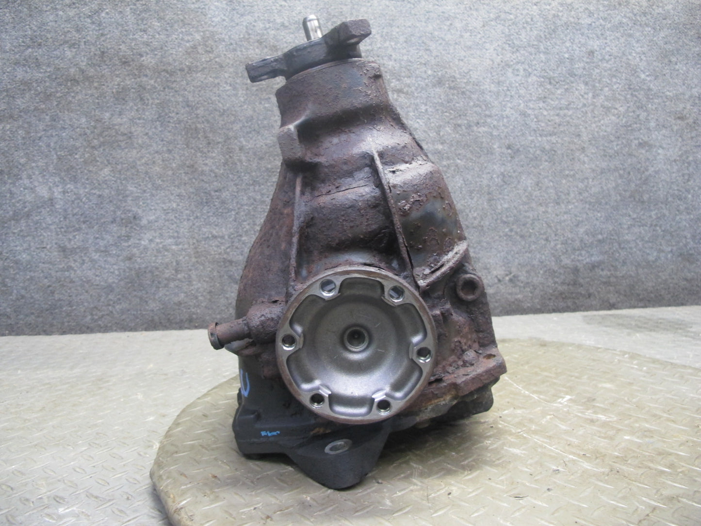 99-02 Mercedes R129 SL500 Rear Axle Differential Carrier 2.65 Ratio OEM