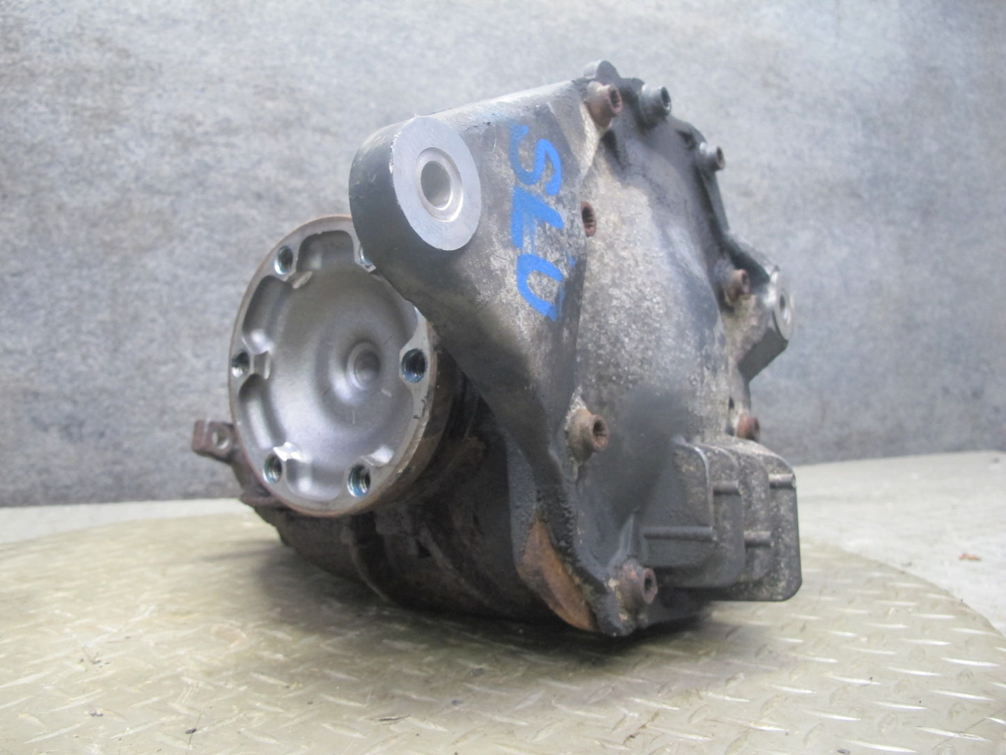 99-02 Mercedes R129 SL500 Rear Axle Differential Carrier 2.65 Ratio OEM