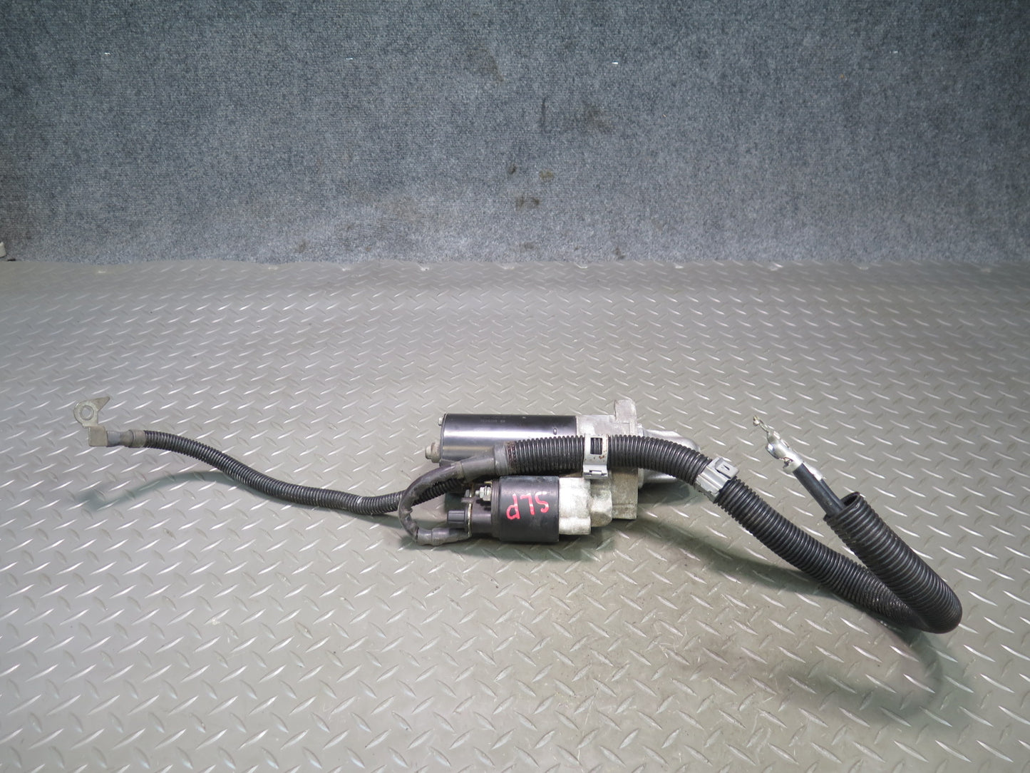 03-06 Mercedes R230 SL500 Engine Starter Motor w Ground Wire 130K OEM