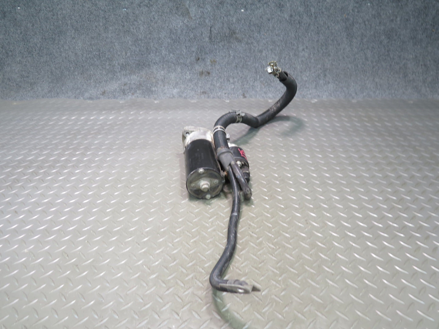 03-06 Mercedes R230 SL500 Engine Starter Motor w Ground Wire 130K OEM