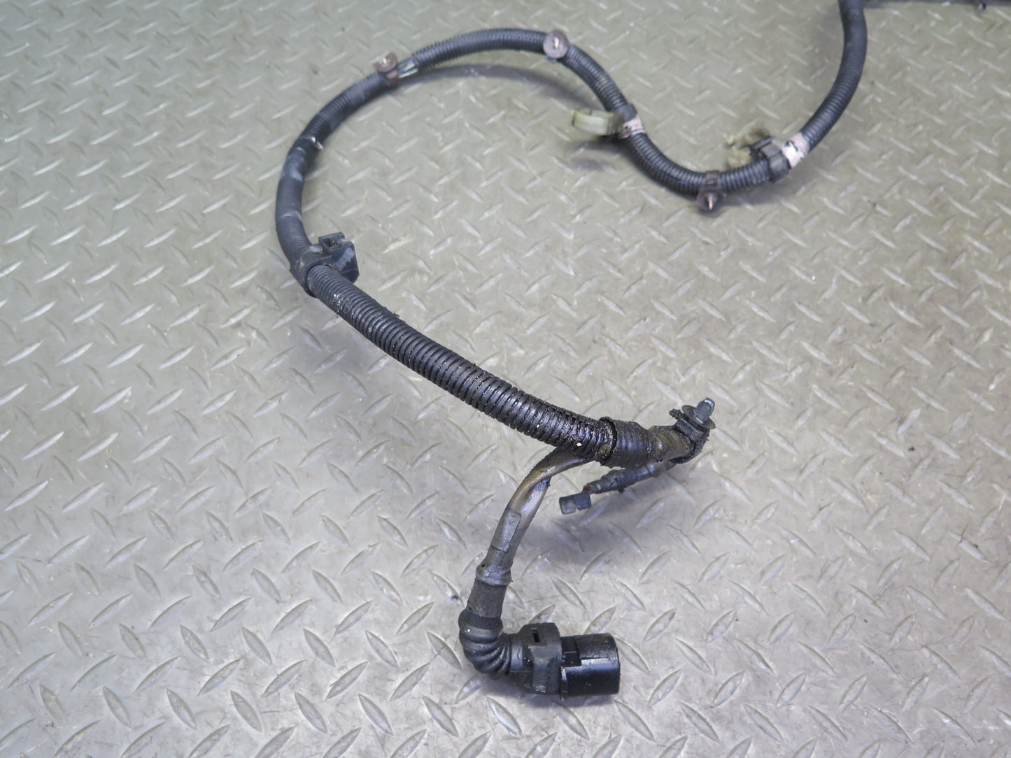 2003-2004 Lexus UZJ100L LX470 Alternator Generator Wire Wiring Harness