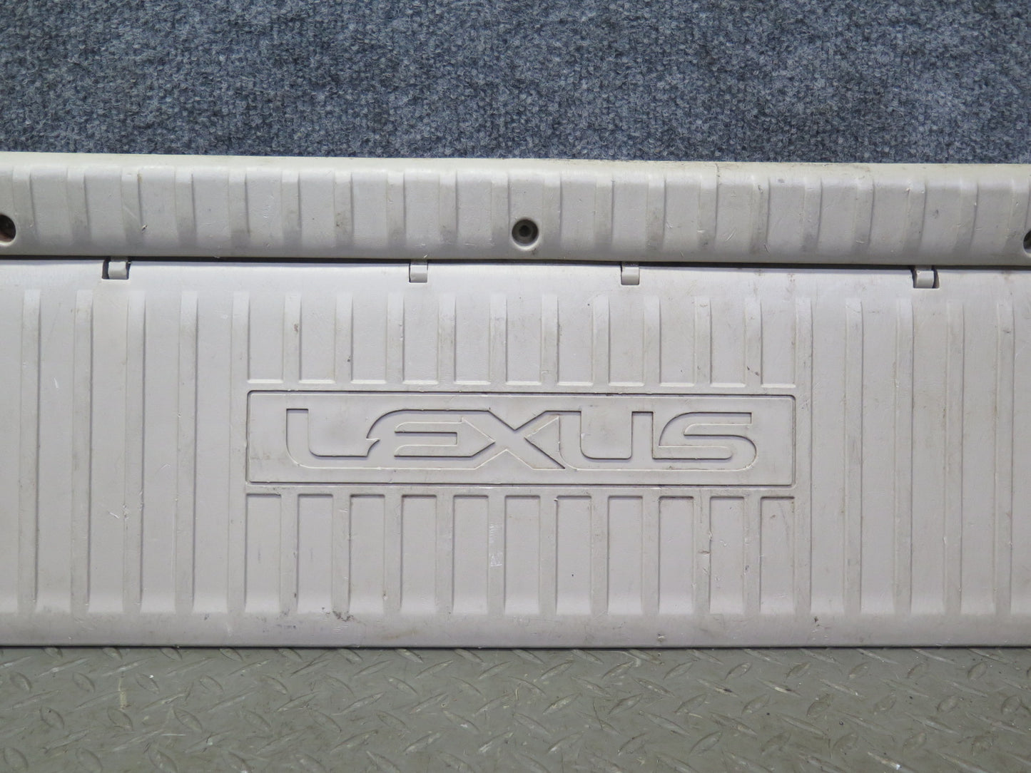 1998-2007 Lexus UZJ100L LX470 Rear Cargo Trunk Floor Trim Cover Plate Panel
