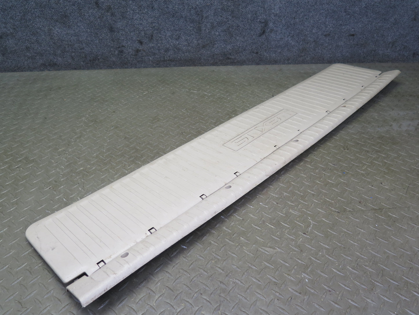 1998-2007 Lexus UZJ100L LX470 Rear Cargo Trunk Floor Trim Cover Plate Panel