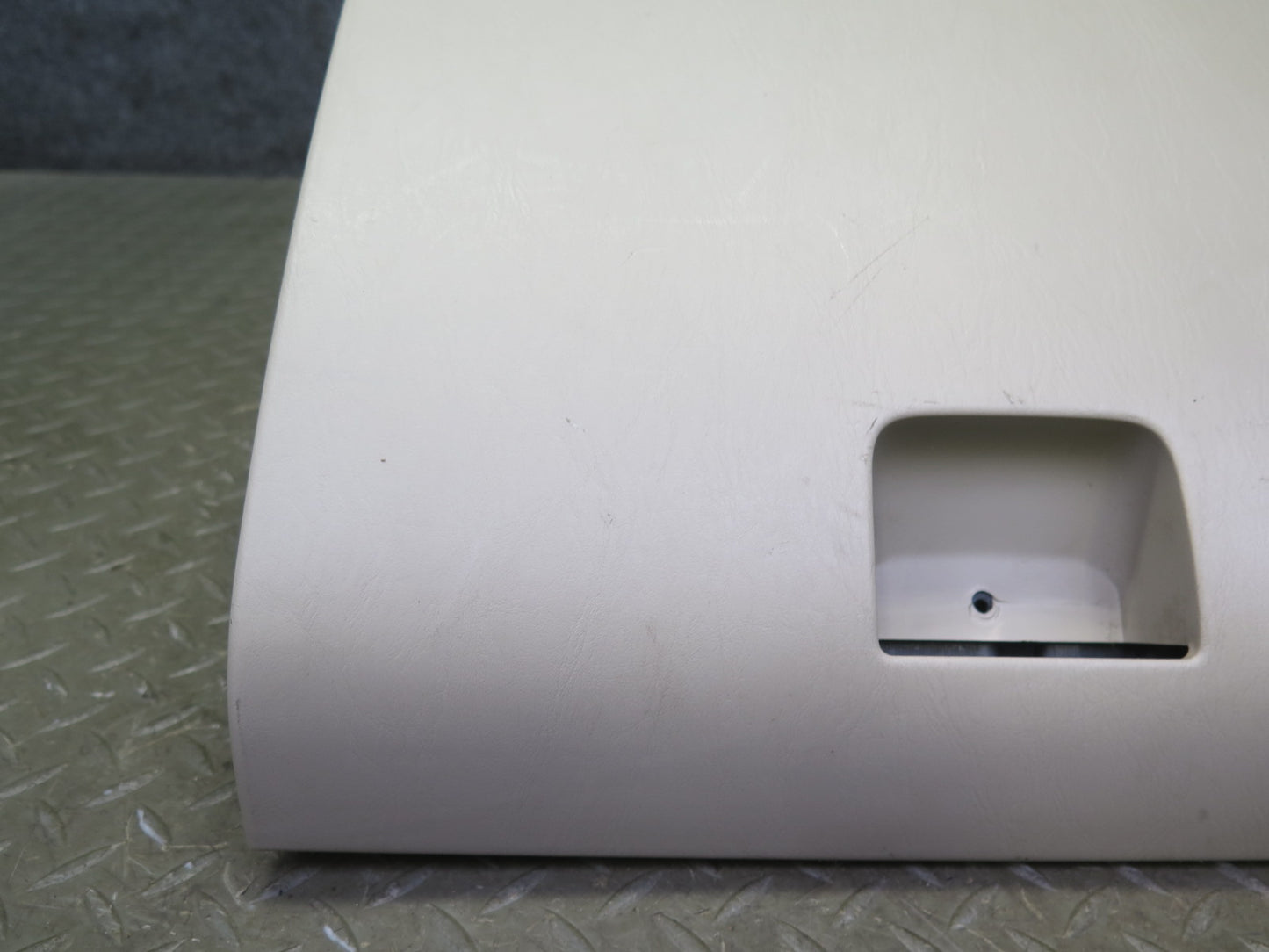2003-2007 Lexus LX470 Dash Front Right Glove Box Compartment Storage