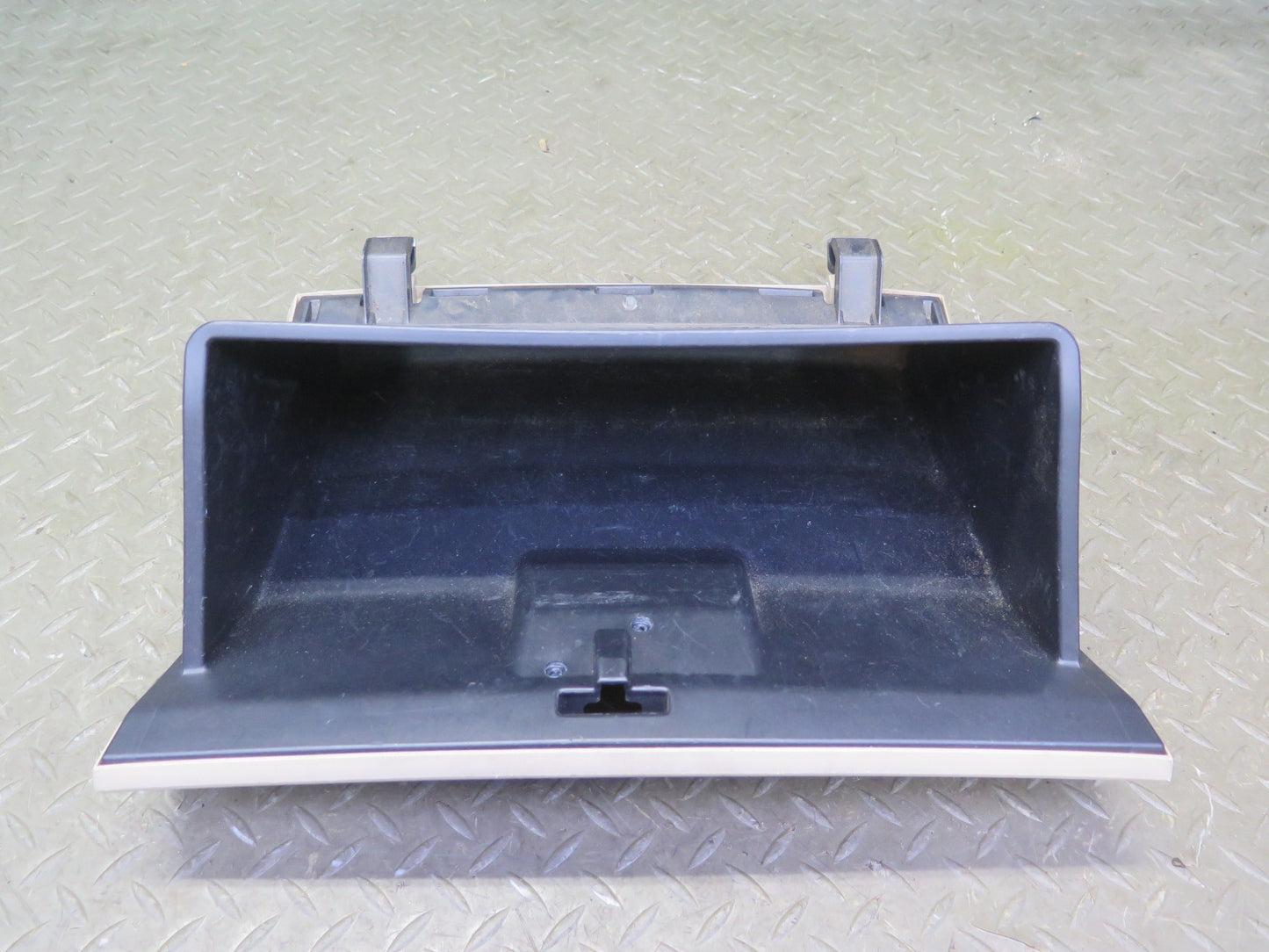2003-2007 Lexus LX470 Dash Front Right Glove Box Compartment Storage