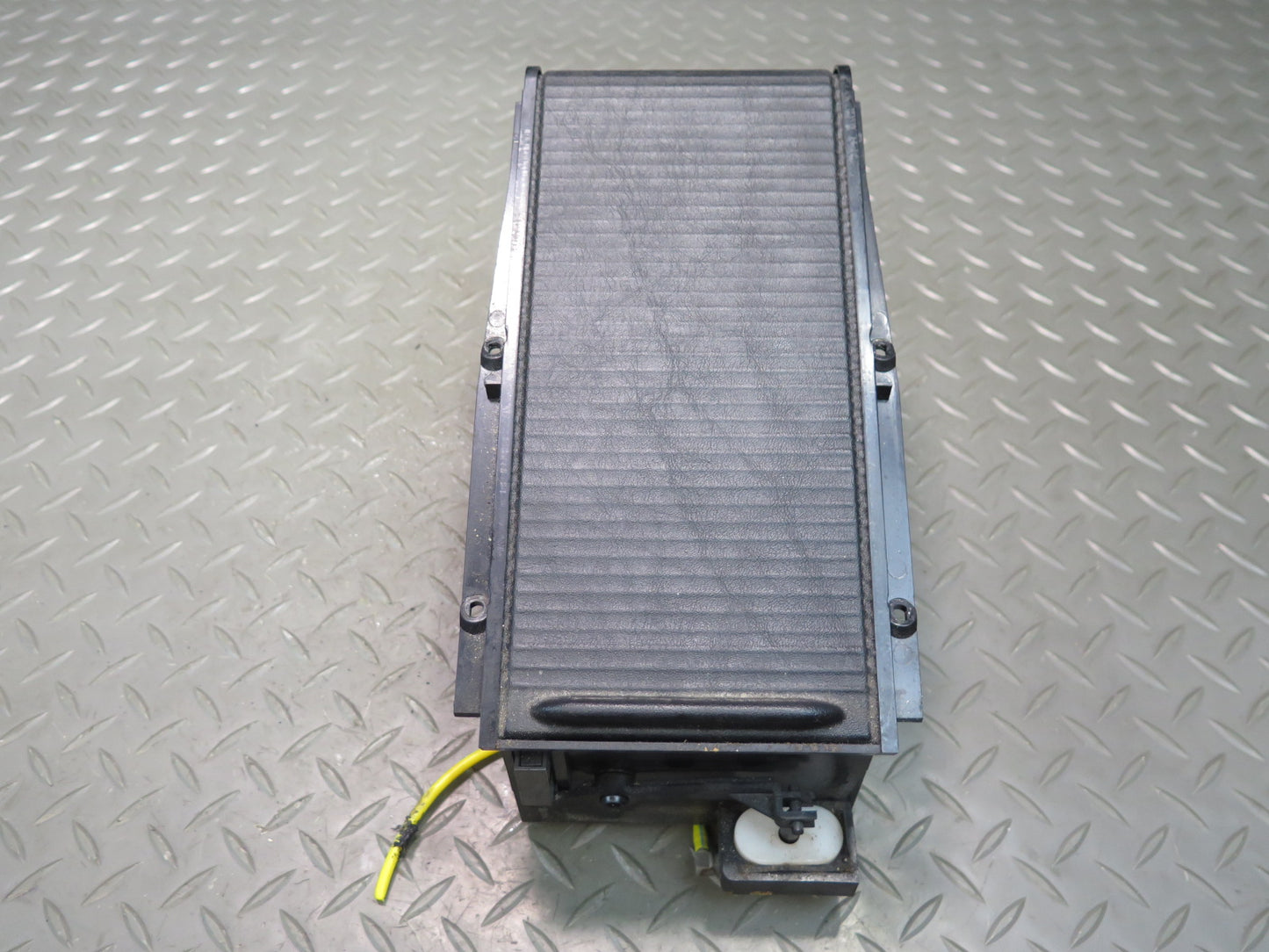 96-02 Mercedes R129 Sl-class Center Console Roller Compartment Storage Black OEM