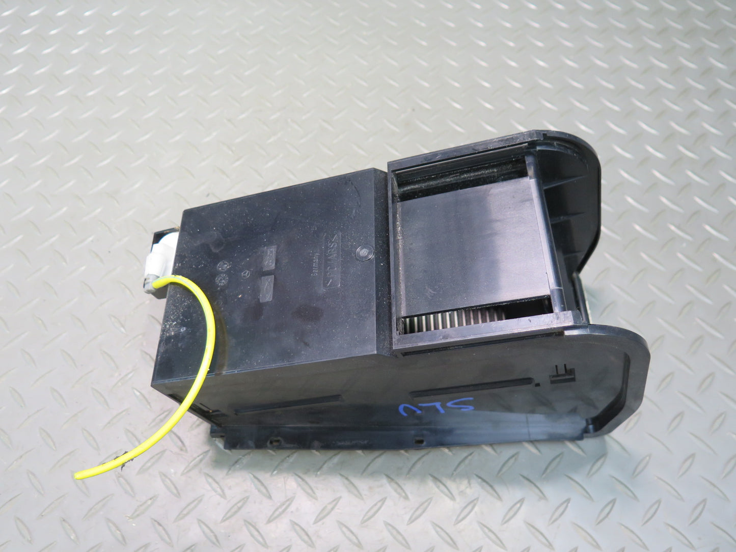 96-02 Mercedes R129 Sl-class Center Console Roller Compartment Storage Black OEM