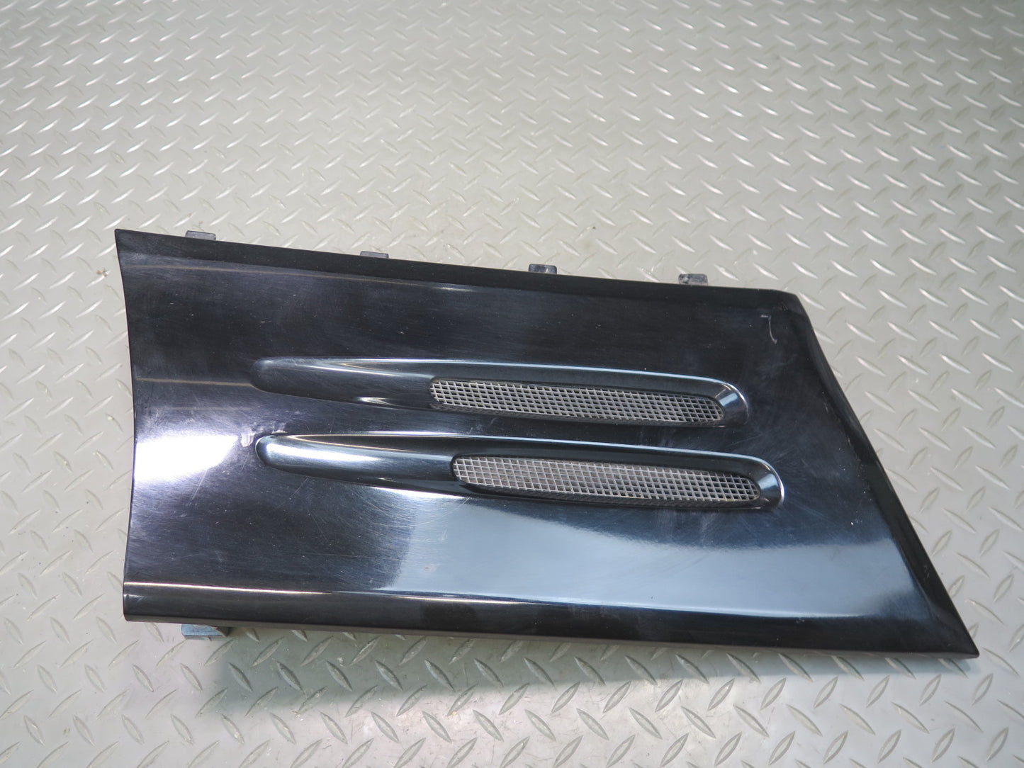 96-02 Mercedes R129 SL500 Front Left Fender Trim Molding Panel Black OEM