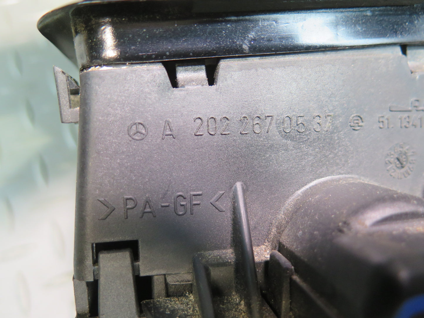 99-02 Mercedes R129 Sl-class Automatic Transmission Shifter OEM