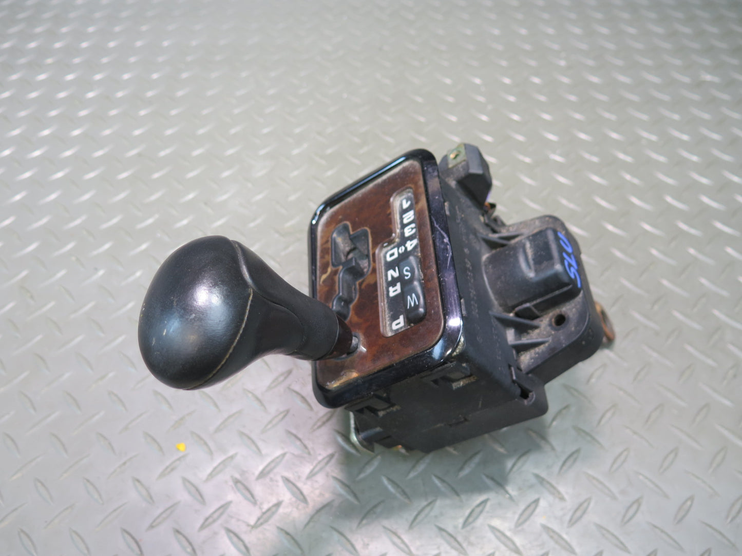 99-02 Mercedes R129 Sl-class Automatic Transmission Shifter OEM