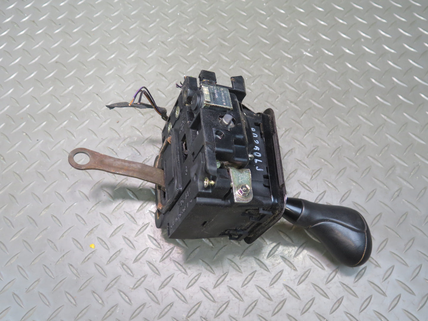 99-02 Mercedes R129 Sl-class Automatic Transmission Shifter OEM