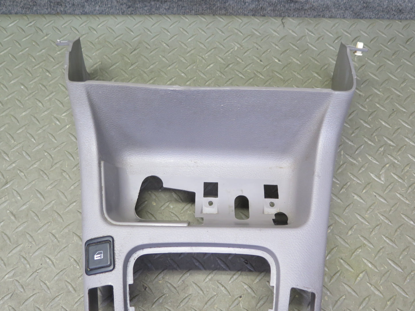 97-99 BMW E36 318ti Compact Center Console Shifter Trim Cover Panel 8146335 OEM