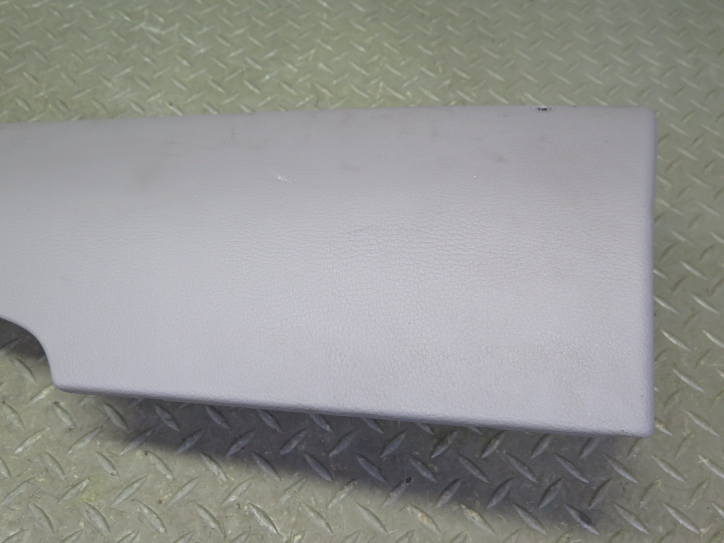 95-99 BMW E36 318ti Compact Front Left Dash Lower Trim Cover Panel 8188105 OEM