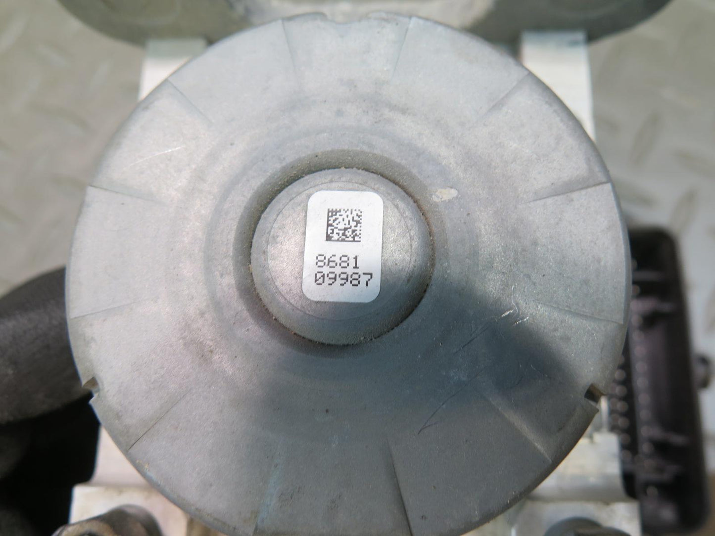 2018 Jeep Wrangler JL Anti Lock Brake ABS Pump Module 68249623AI OEM