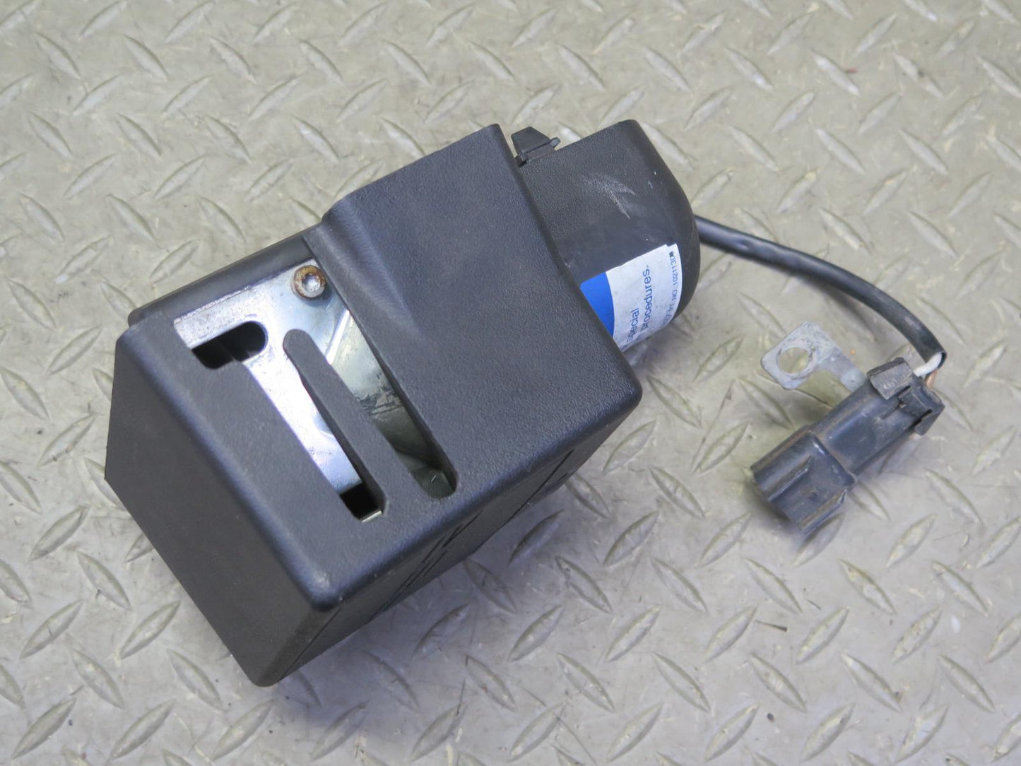 92-93 Chevrolet Corvette C4 Cruise Control Actuator Motor Cable Set OEM