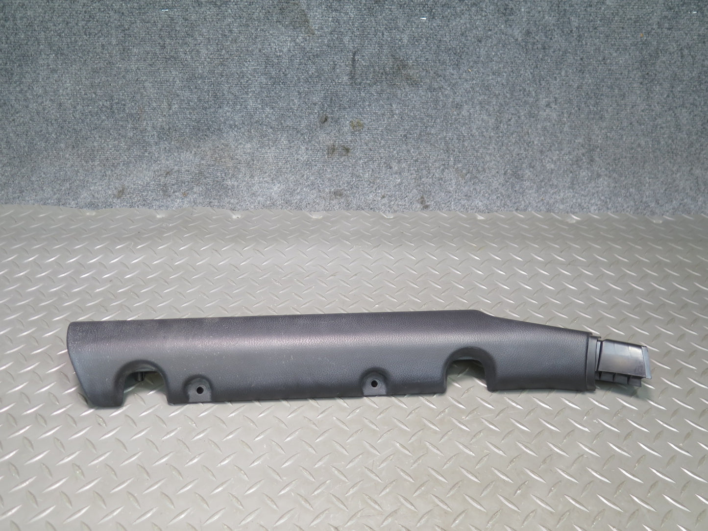 18-23 Jeep Wrangler JL Set of 2 Rear Roll Bar Trim Cover Panel OEM