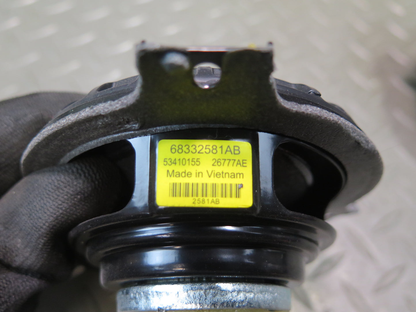 18-23 Jeep Wrangler JL Set of 2 Front Left & Right Speaker 68332581AB OEM