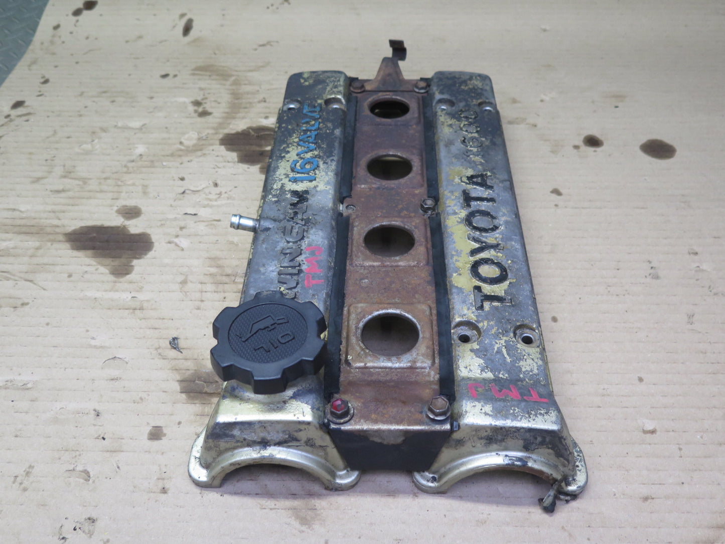 88-89 Toyota MR2 AW15 4AGELC NA Engine Valve Cover OEM