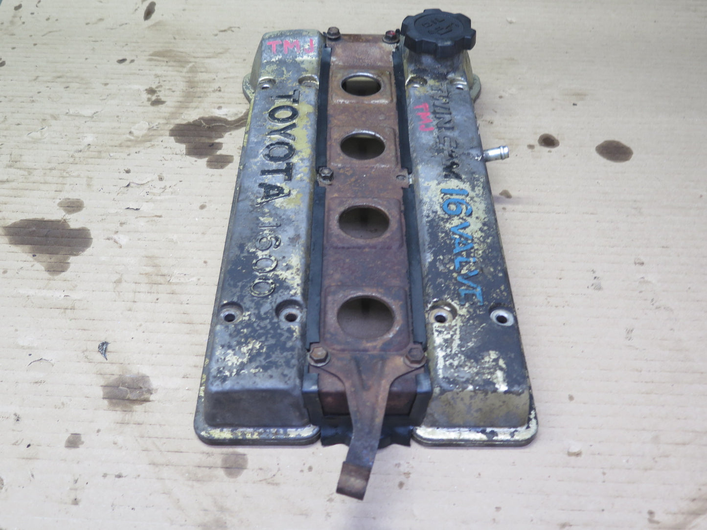88-89 Toyota MR2 AW15 4AGELC NA Engine Valve Cover OEM