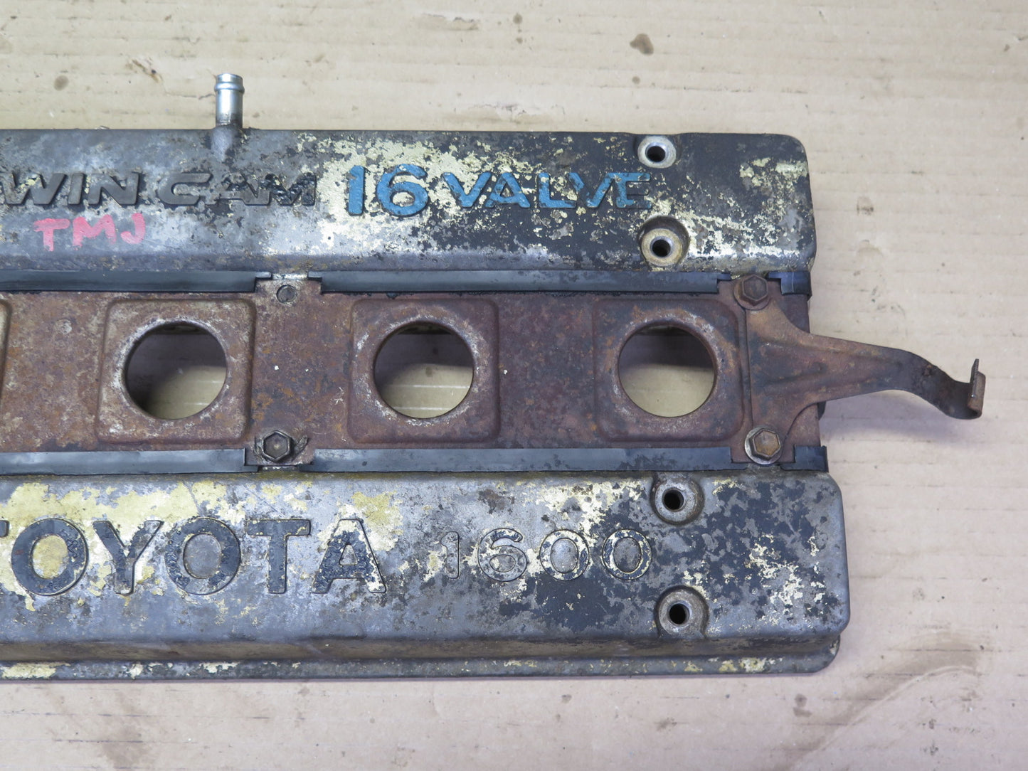 88-89 Toyota MR2 AW15 4AGELC NA Engine Valve Cover OEM