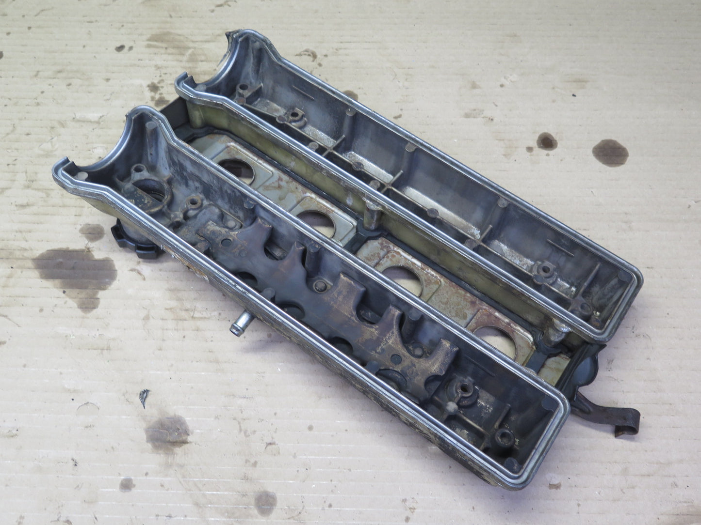 88-89 Toyota MR2 AW15 4AGELC NA Engine Valve Cover OEM