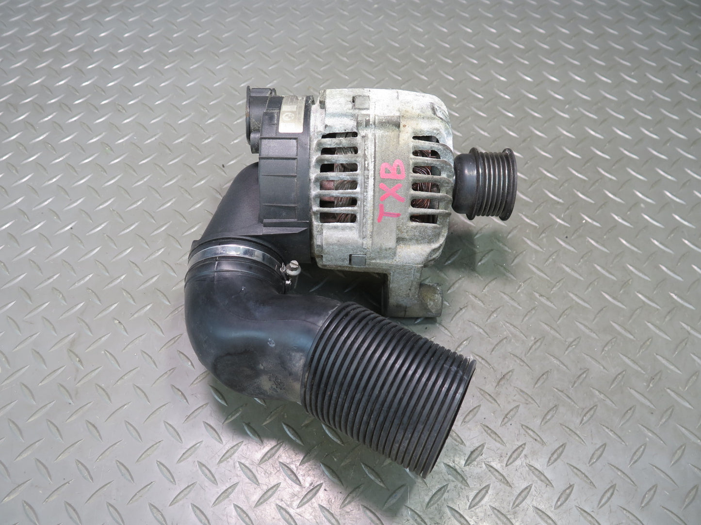 96-99 BMW E36 328ic 3-SERIES 80A Alternator Generator w Cooling Duct Pipe OEM