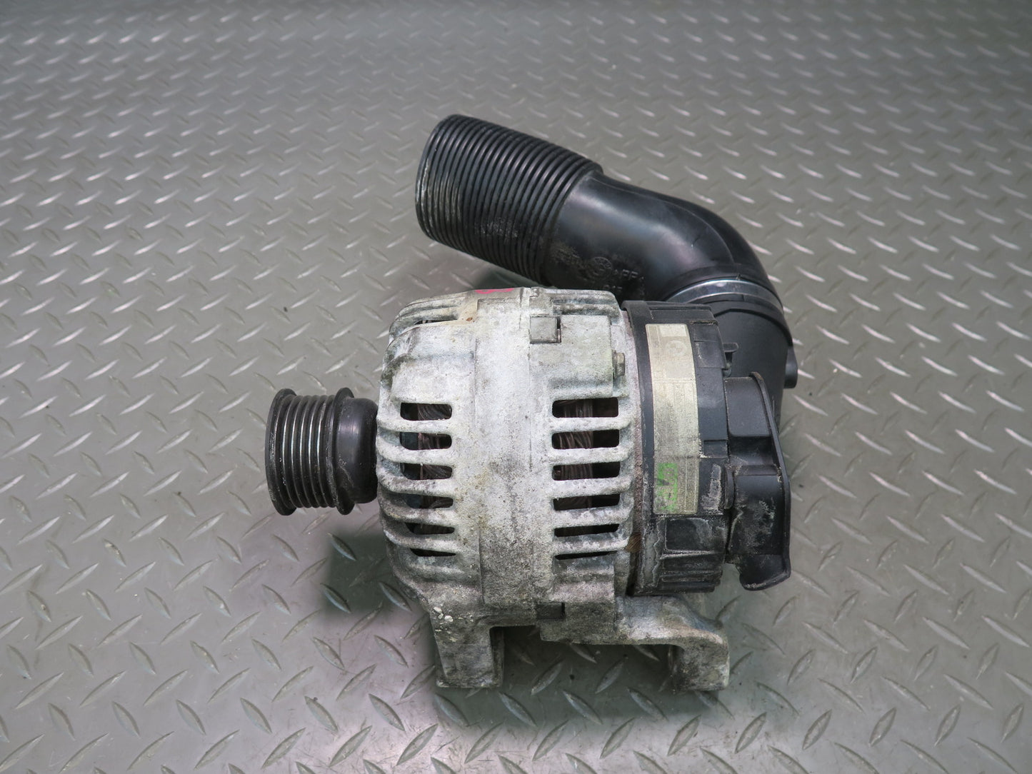 96-99 BMW E36 328ic 3-SERIES 80A Alternator Generator w Cooling Duct Pipe OEM