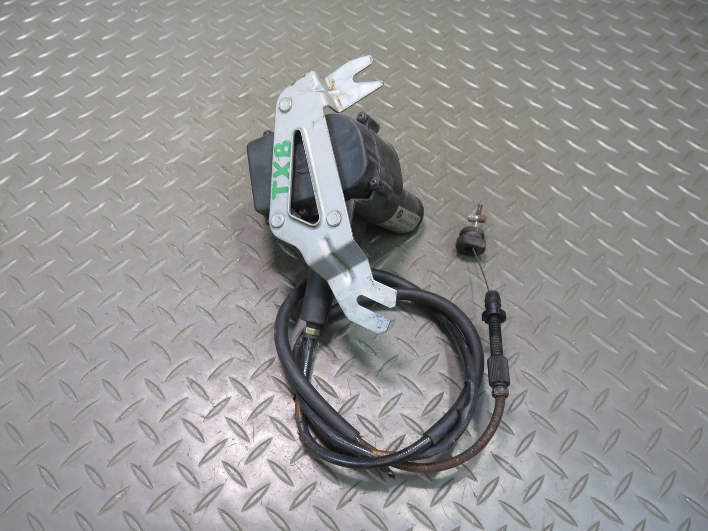 95-99 BMW E36 328ic 3-SERIES Cruise Control Actuator Motor 8360043 OEM