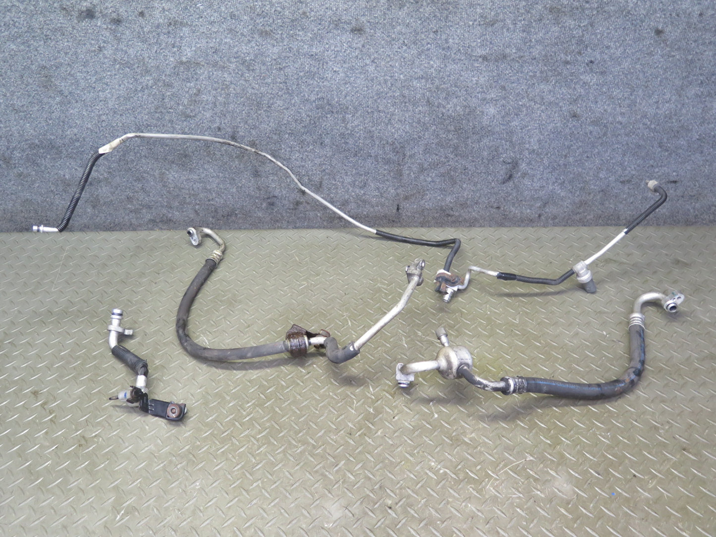02-05 Lexus JCE10L IS300 Set of 4 A/C Air Condition Pressure Hose Line OEM