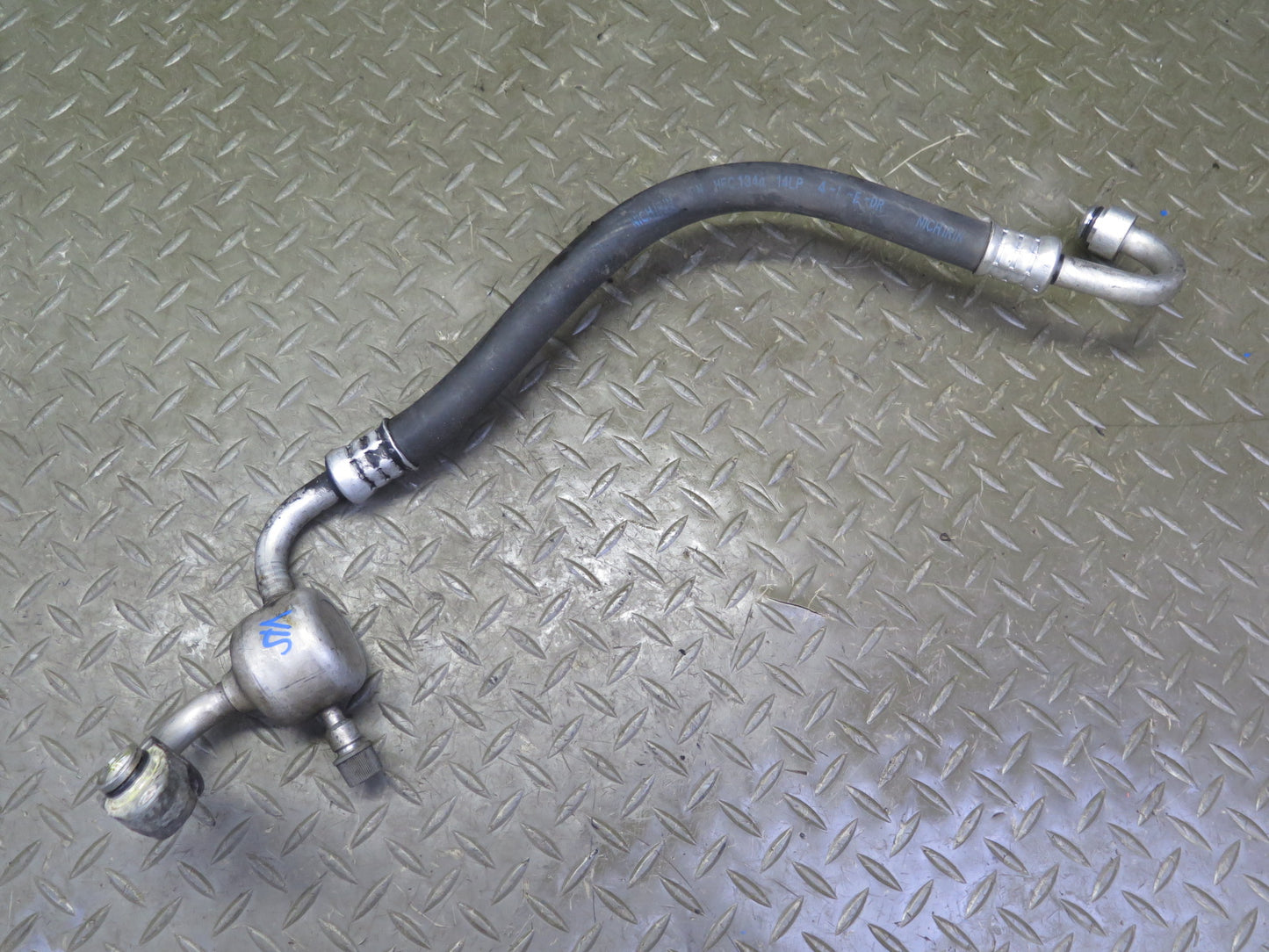 02-05 Lexus JCE10L IS300 Set of 4 A/C Air Condition Pressure Hose Line OEM