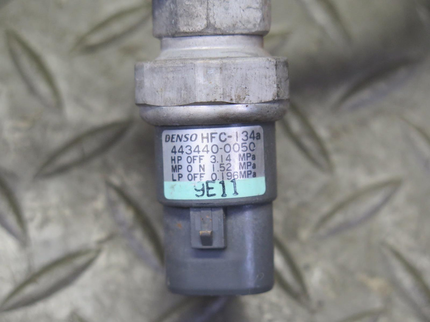02-05 Lexus JCE10L IS300 Set of 4 A/C Air Condition Pressure Hose Line OEM