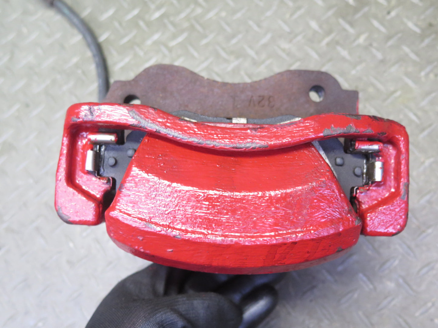 01-05 Lexus JCE10L IS300 Set of 2 Front  Left & Right Brake Caliper OEM