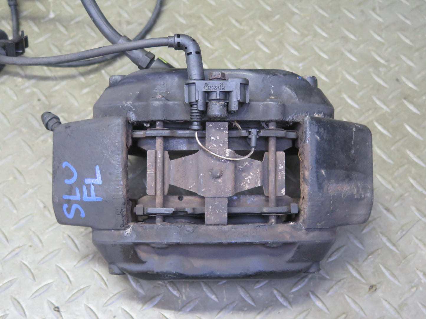 99-02 Mercedes R129 SL500 Brembo Set of 2 Front Left & Right Brake Caliper OEM