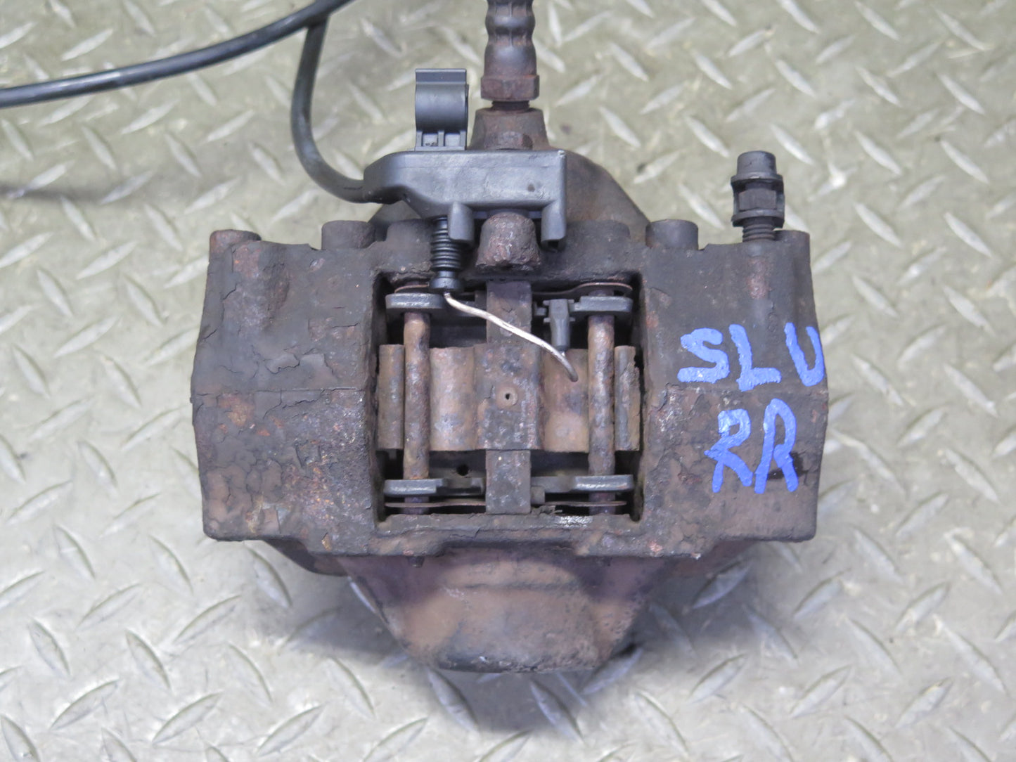 99-02 Mercedes R129 SL500 Set of 2 Rear Left & Right Brake Caliper OEM