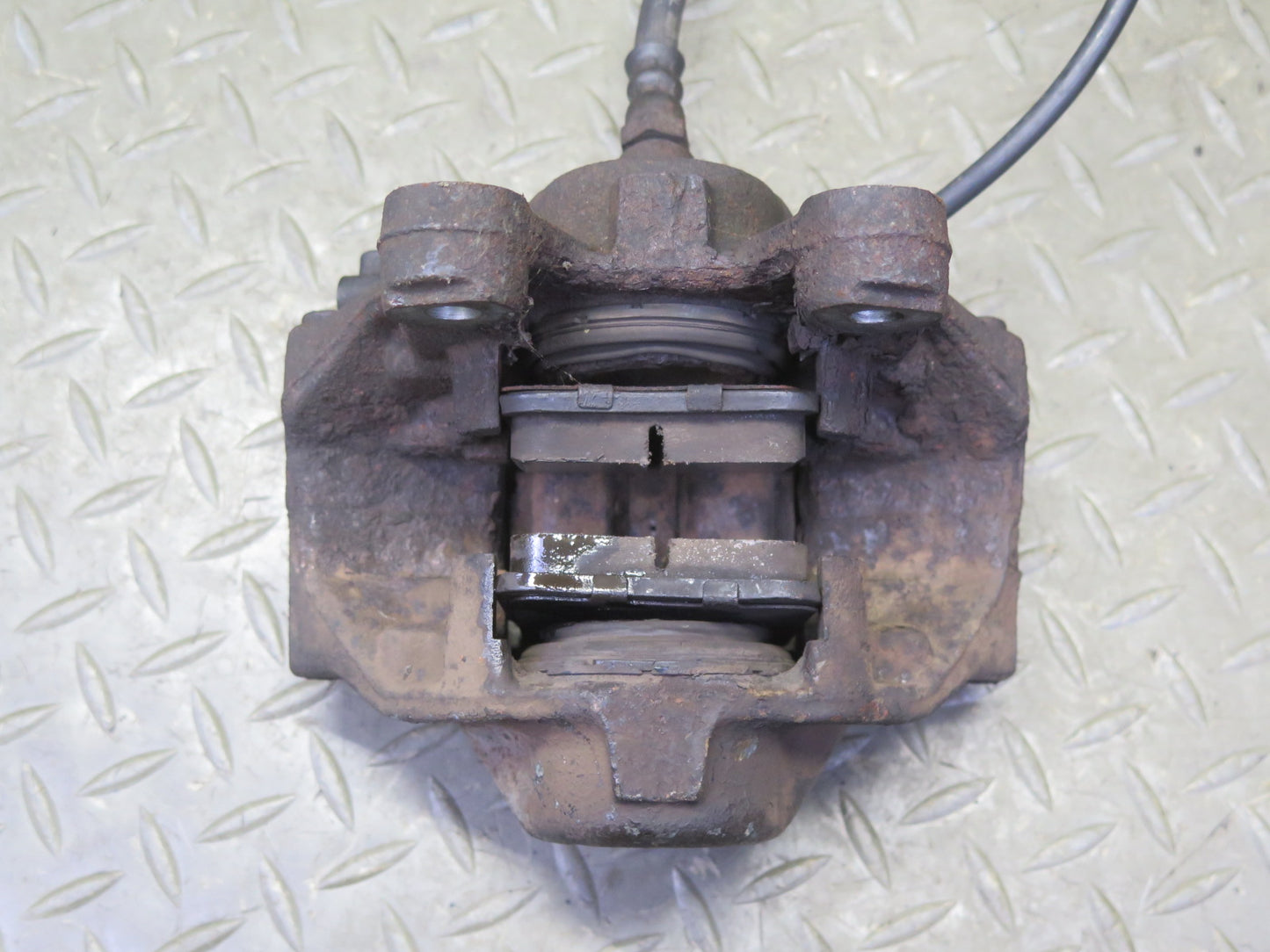 99-02 Mercedes R129 SL500 Set of 2 Rear Left & Right Brake Caliper OEM