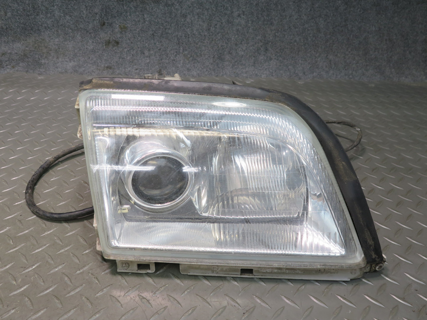 96-02 Mercedes R129 Sl-class Set of 2 Front Xenon Headlight Lamp w Ballast OEM