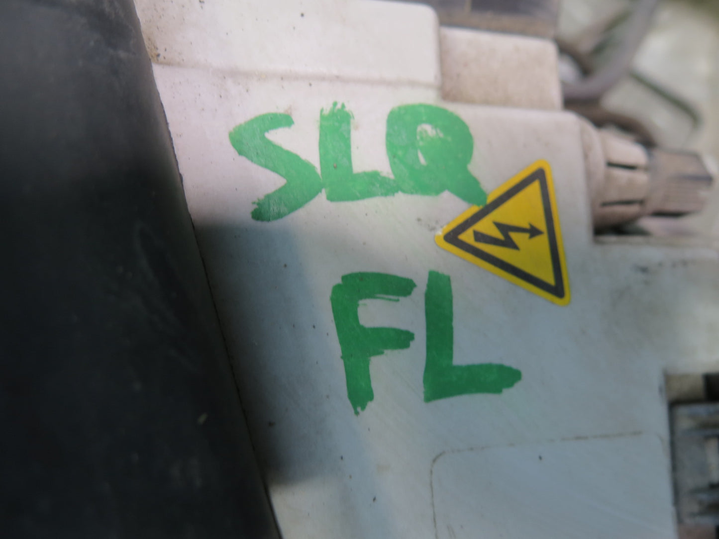 96-02 Mercedes R129 Sl-class Set of 2 Front Xenon Headlight Lamp w Ballast OEM