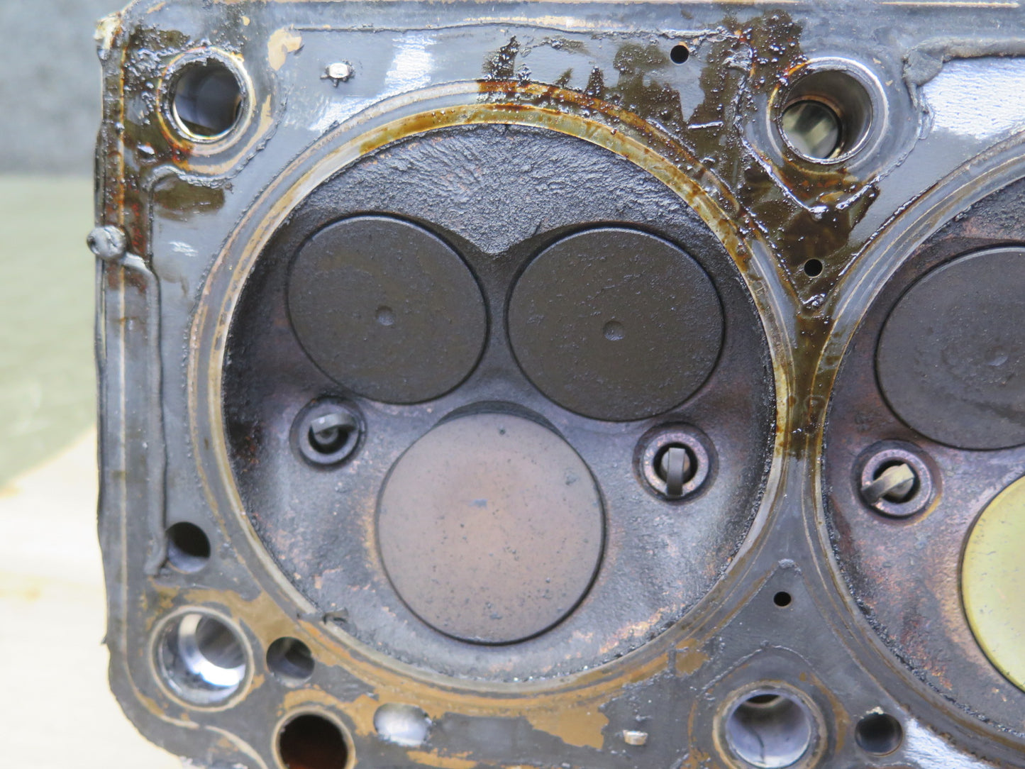 03-06 Mercedes R230 SL500 M113.963 Engine Left Cylinder Head 130K Miles OEM