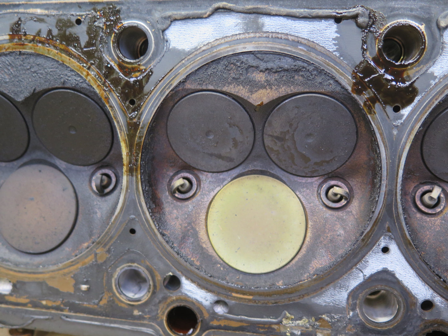 03-06 Mercedes R230 SL500 M113.963 Engine Left Cylinder Head 130K Miles OEM