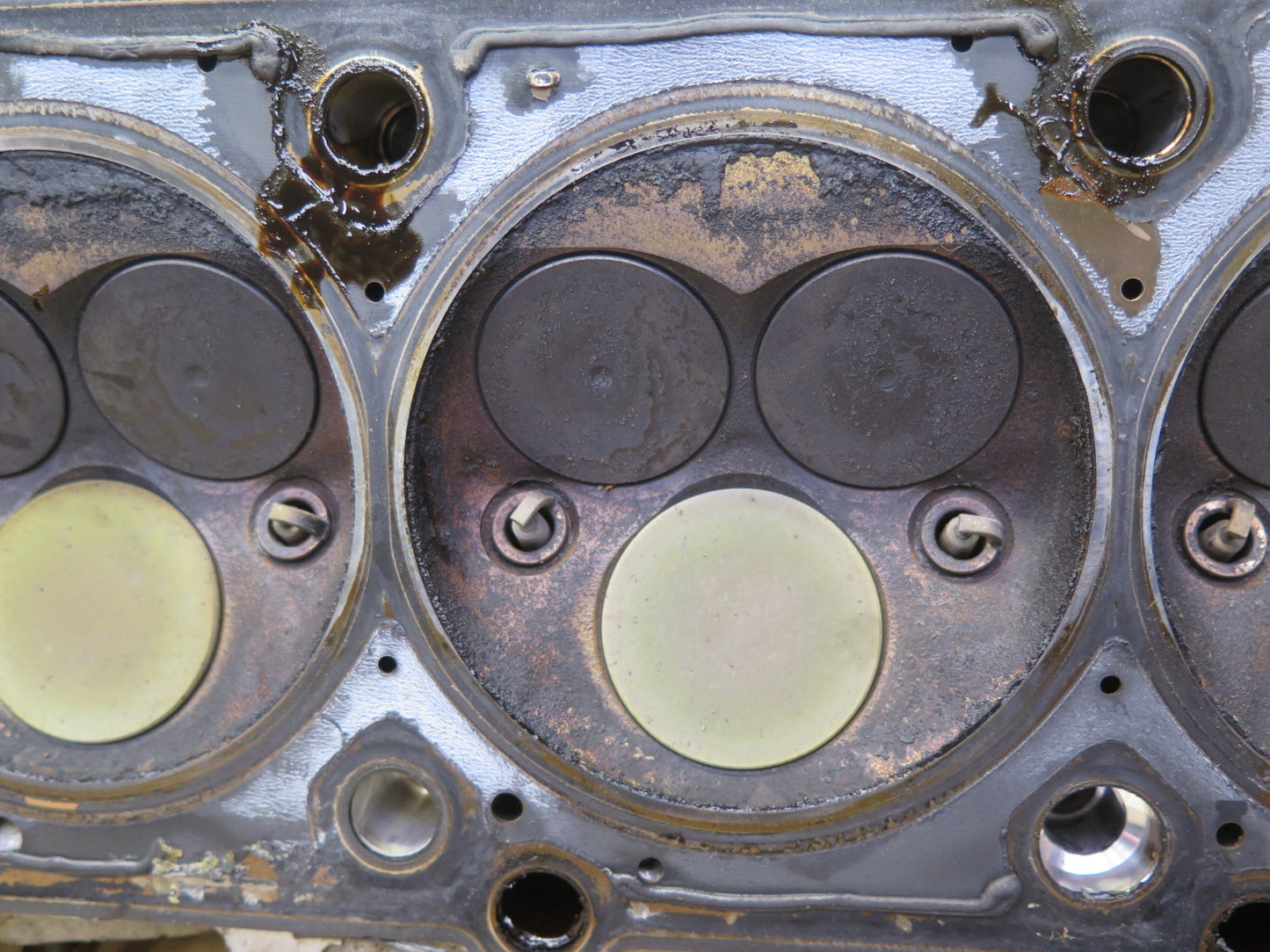 03-06 Mercedes R230 SL500 M113.963 Engine Left Cylinder Head 130K Miles OEM
