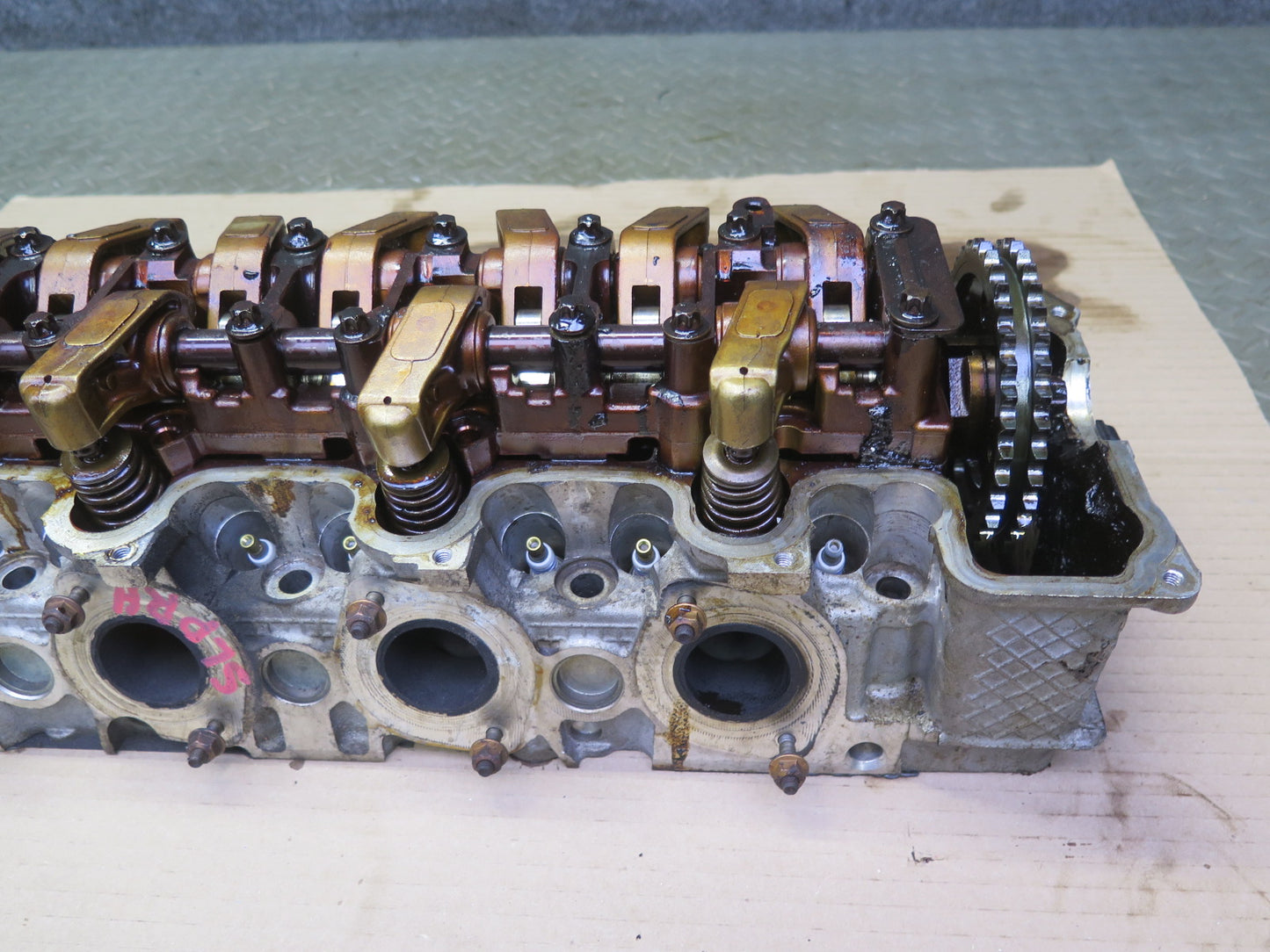 03-06 Mercedes R230 SL500 M113.963 Engine Right Cylinder Head 130K Miles OEM