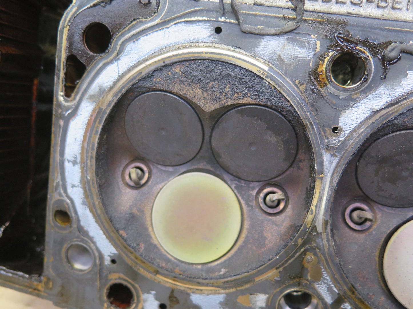 03-06 Mercedes R230 SL500 M113.963 Engine Right Cylinder Head 130K Miles OEM