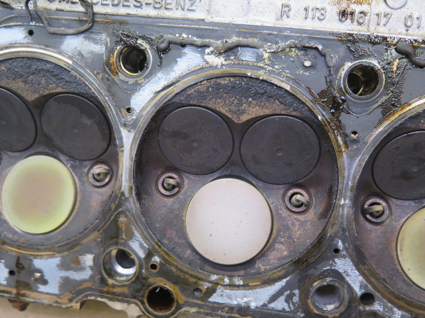 03-06 Mercedes R230 SL500 M113.963 Engine Right Cylinder Head 130K Miles OEM