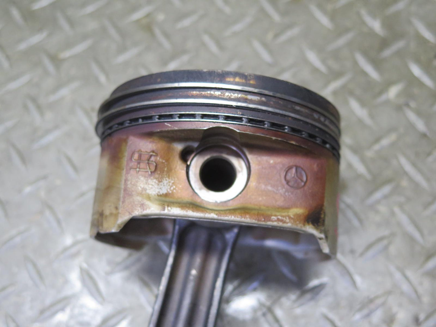 03-06 Mercedes R230 SL500 M113.963 Engine Piston w Connecting Rod 130K OEM