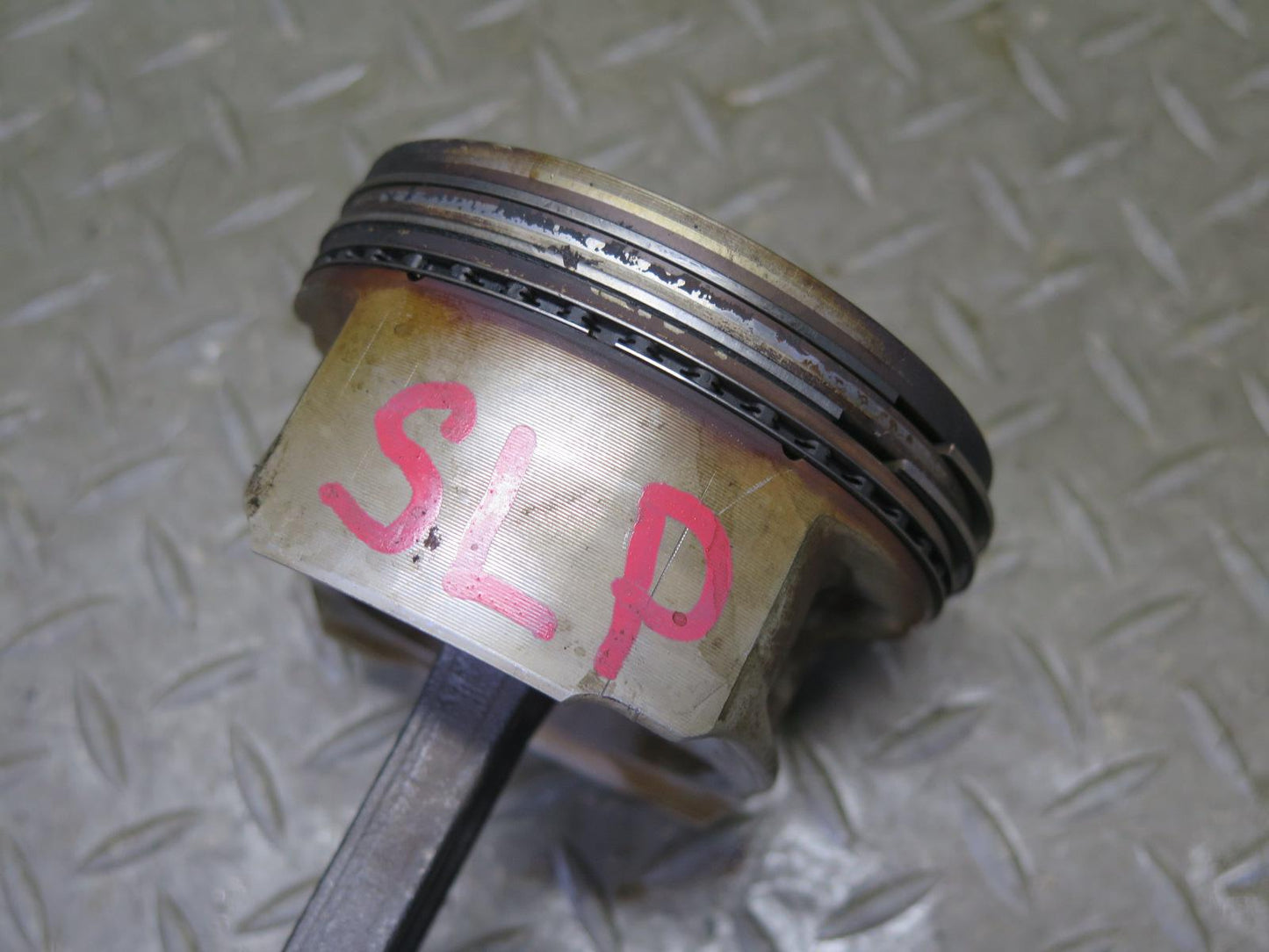 03-06 Mercedes R230 SL500 M113.963 Engine Piston w Connecting Rod 130K OEM