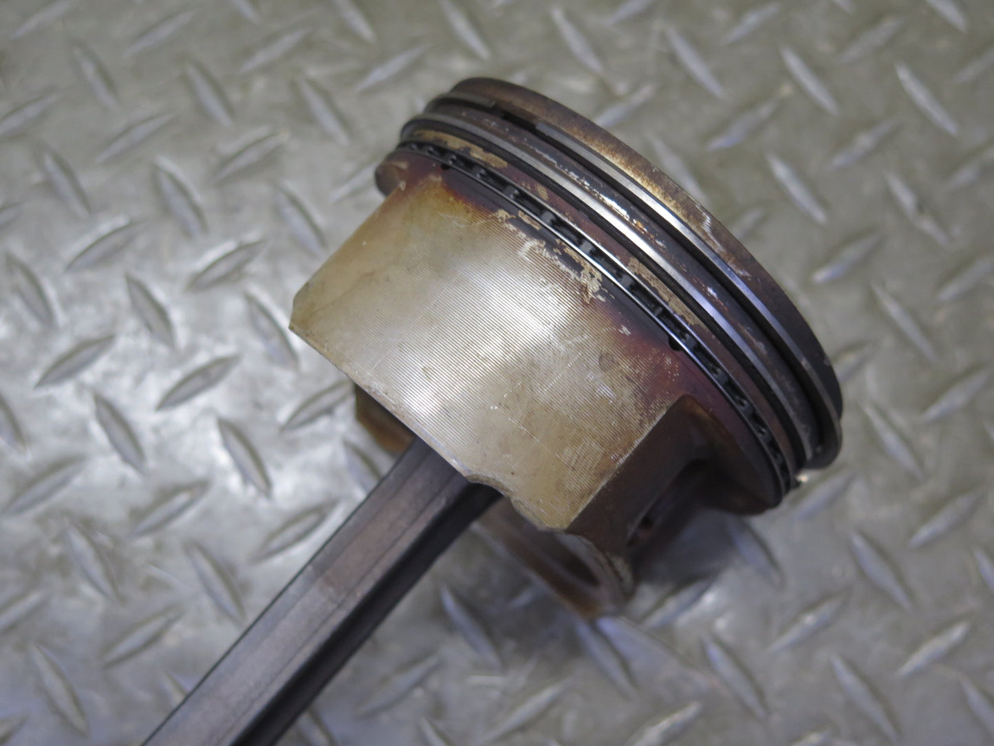 03-06 Mercedes R230 SL500 M113.963 Engine Piston w Connecting Rod 130K OEM